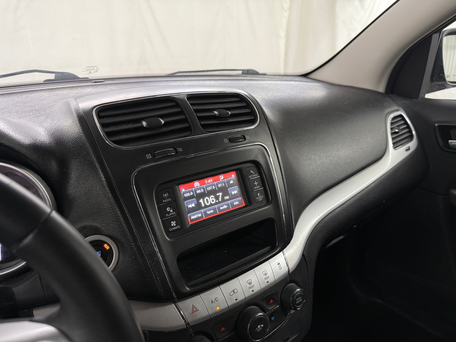 Thumbnail: 2016 Dodge Journey - 4