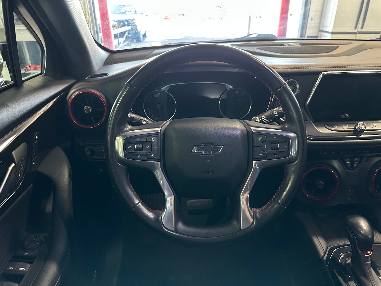 Thumbnail: 2019 Chevrolet Blazer - 4