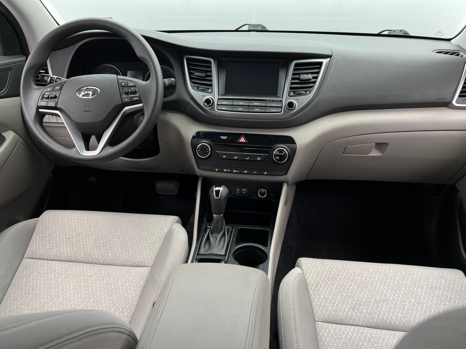 Thumbnail: 2018 Hyundai Tucson - 3