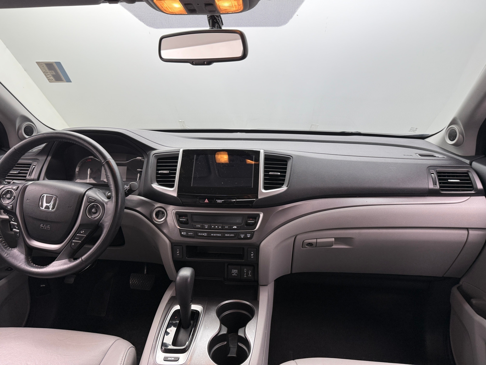 Thumbnail: 2018 Honda Pilot - 2