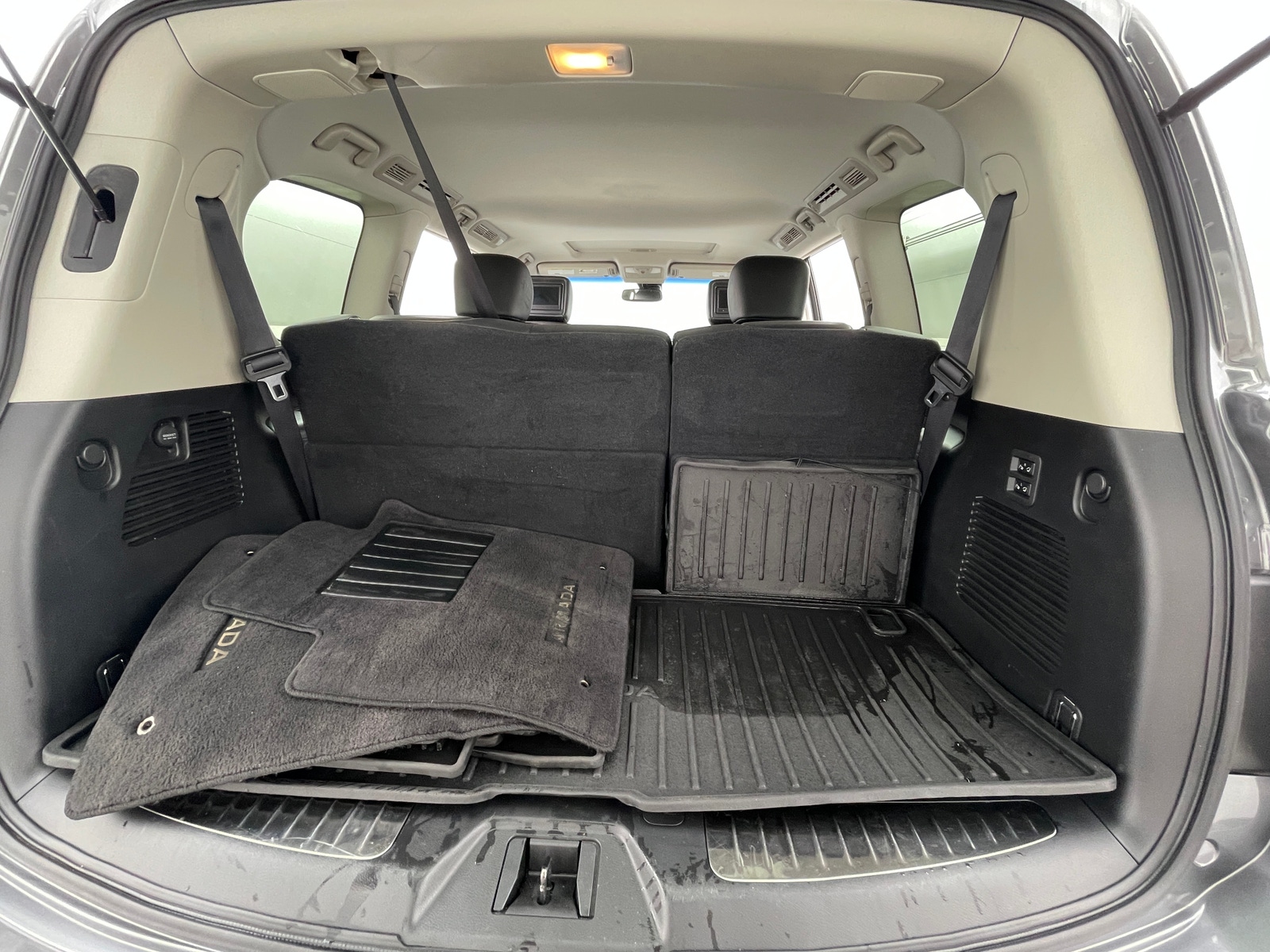 Thumbnail: 2017 Nissan Armada - 6