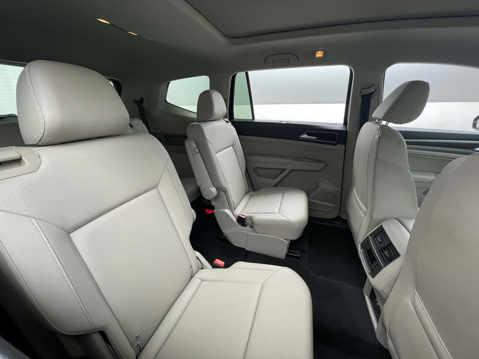 Thumbnail: 2019 Volkswagen Atlas - 5