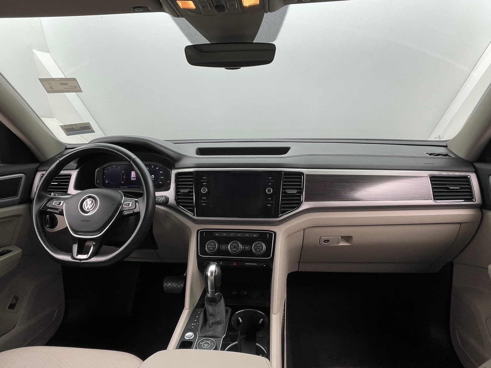 Thumbnail: 2019 Volkswagen Atlas - 2