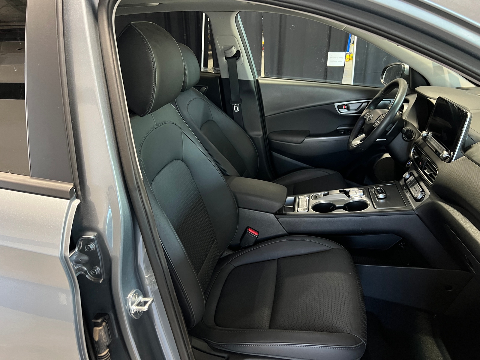 Thumbnail: 2020 Hyundai Kona - 2