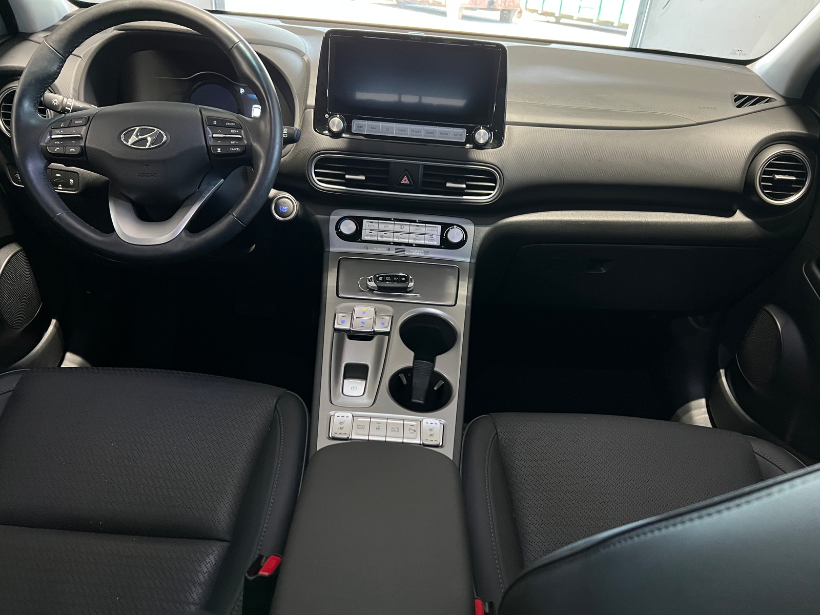Thumbnail: 2020 Hyundai Kona - 3