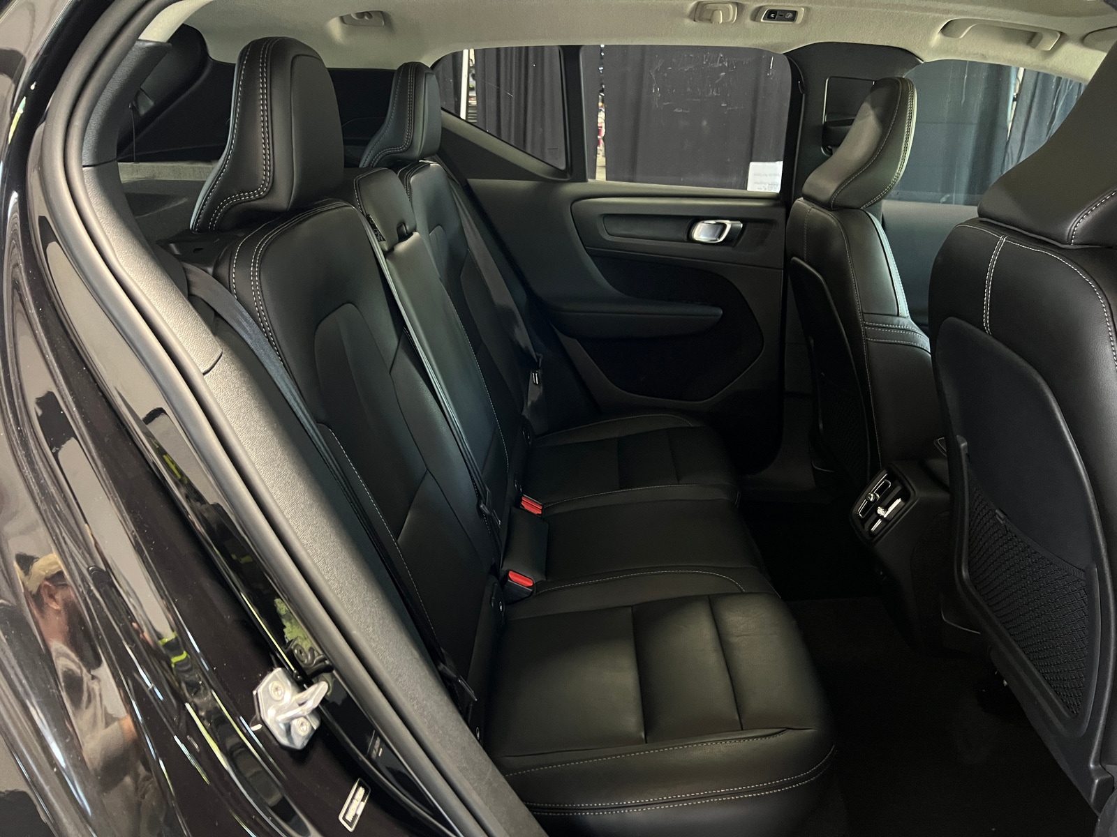 Thumbnail: 2020 Volvo XC40 - 6