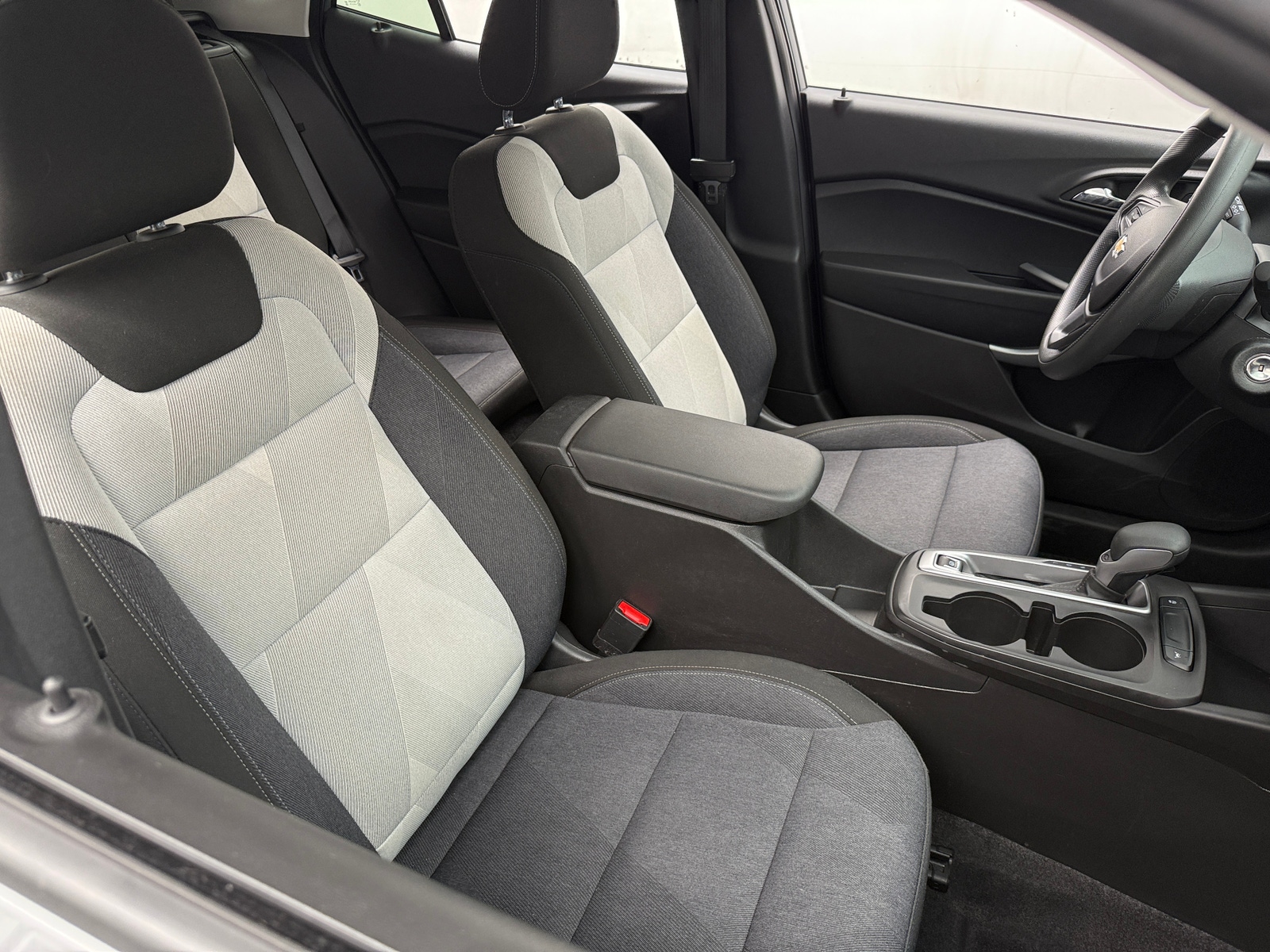 Thumbnail: 2024 Chevrolet Trax - 2