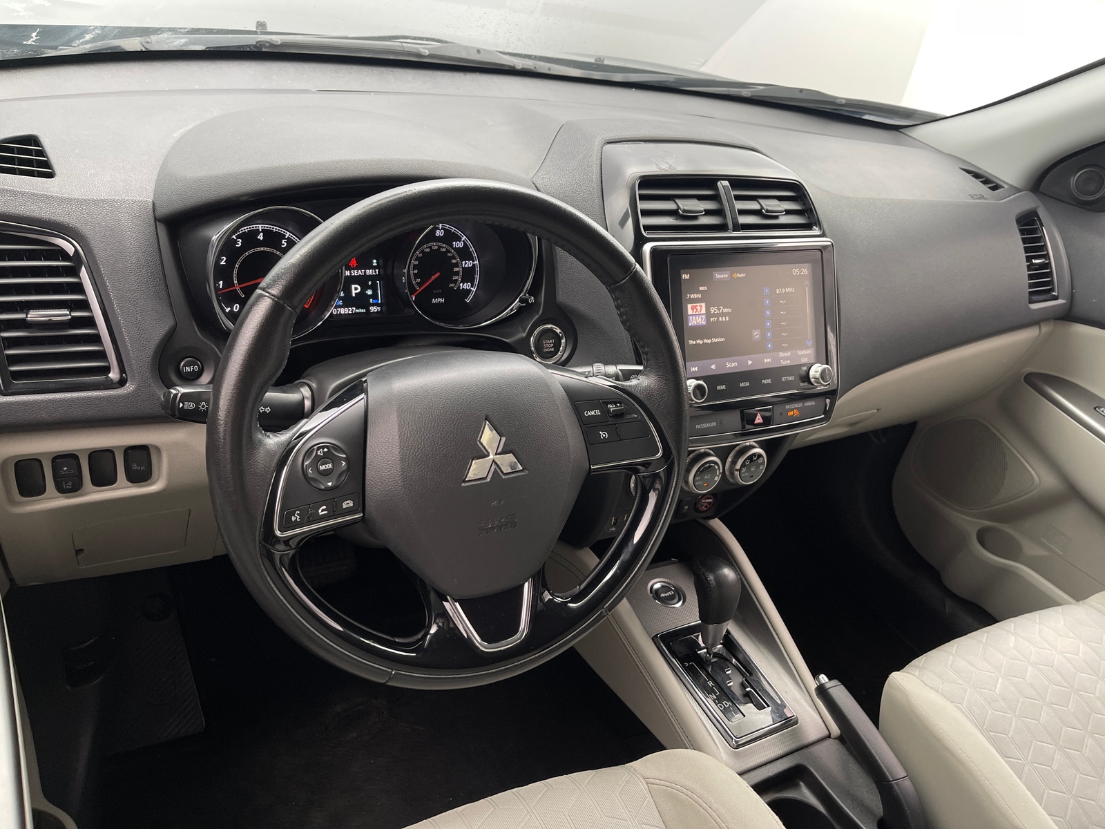 Thumbnail: 2020 Mitsubishi Outlander Sport - 3