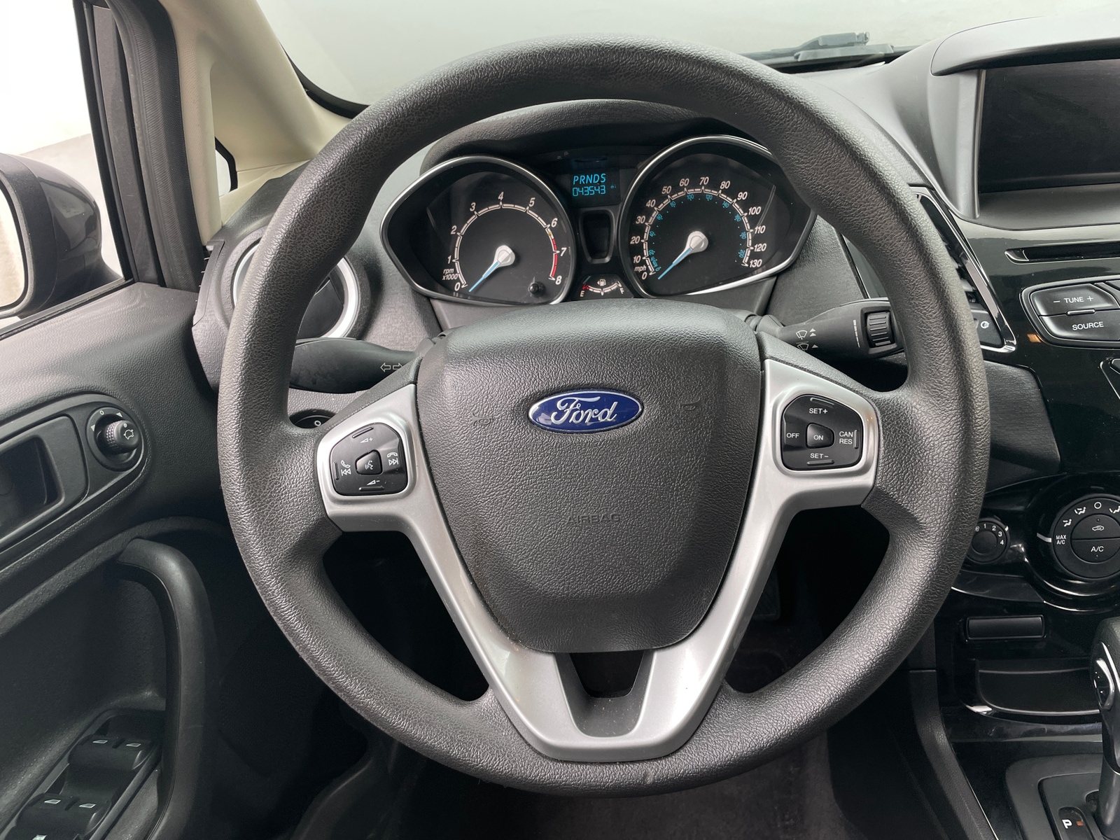 Thumbnail: 2018 Ford Fiesta - 5