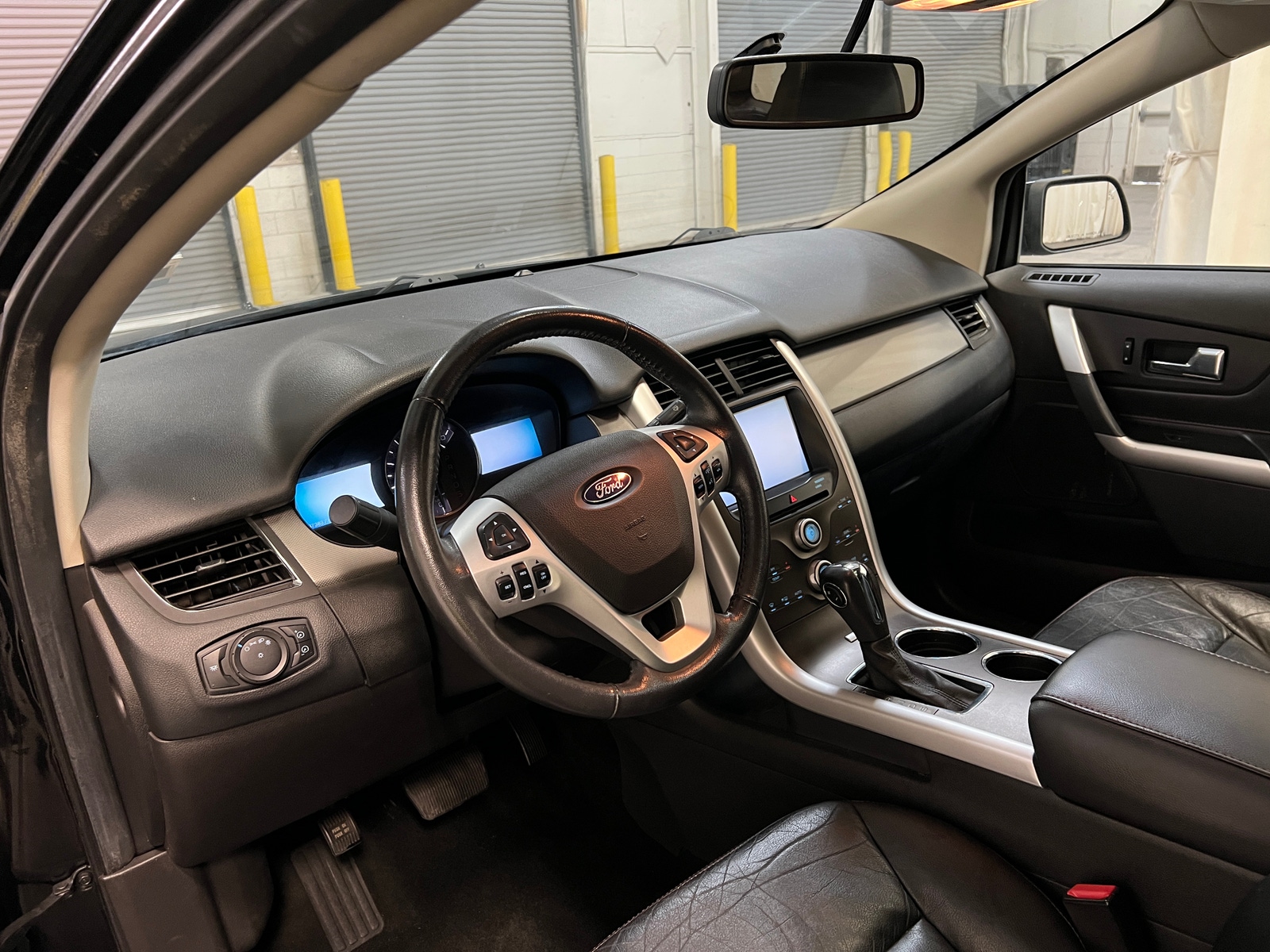 Thumbnail: 2013 Ford Edge - 2