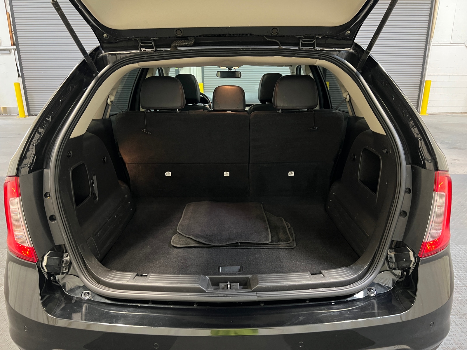 Thumbnail: 2013 Ford Edge - 6
