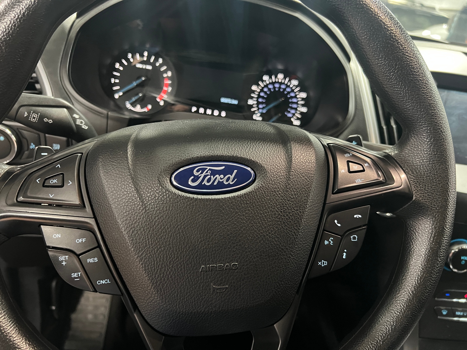 Thumbnail: 2020 Ford Edge - 5