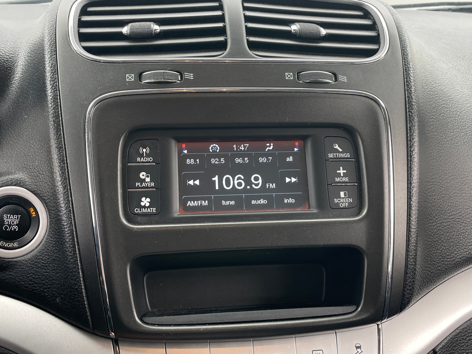 Thumbnail: 2016 Dodge Journey - 4