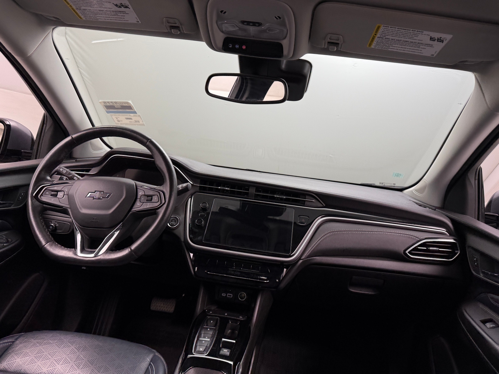 Thumbnail: 2023 Chevrolet Bolt EUV - 2