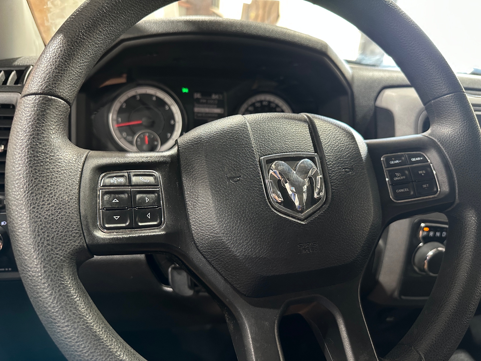 Thumbnail: 2021 RAM 1500 Classic - 5