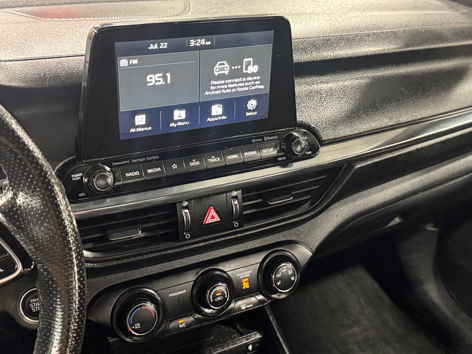 Thumbnail: 2020 Kia Forte - 4