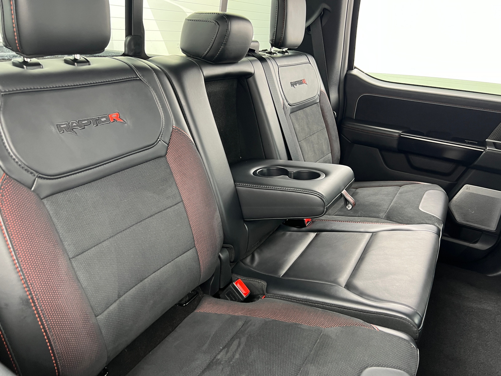 Thumbnail: 2024 Ford Econoline - 5
