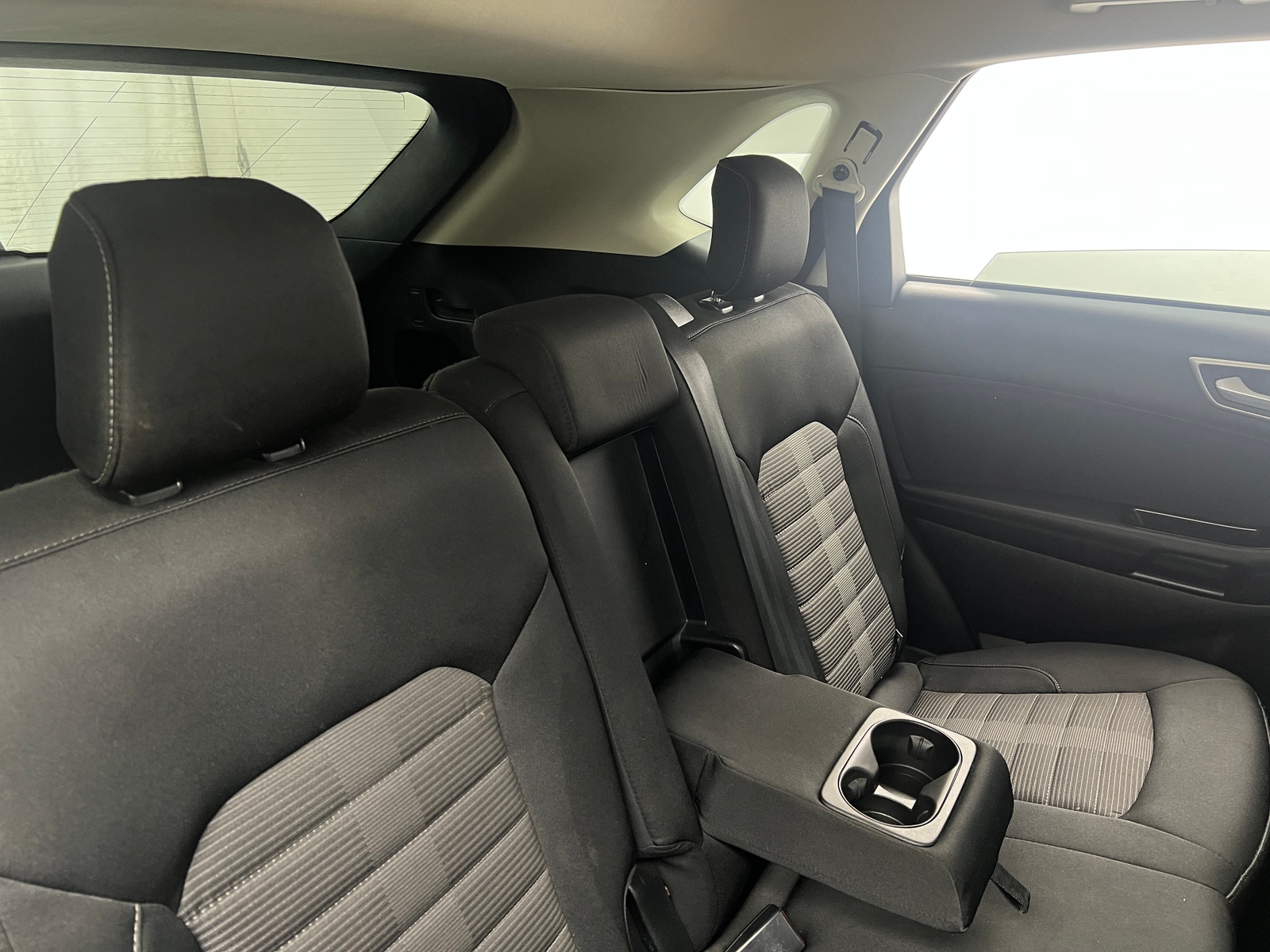 Thumbnail: 2019 Ford Edge - 6