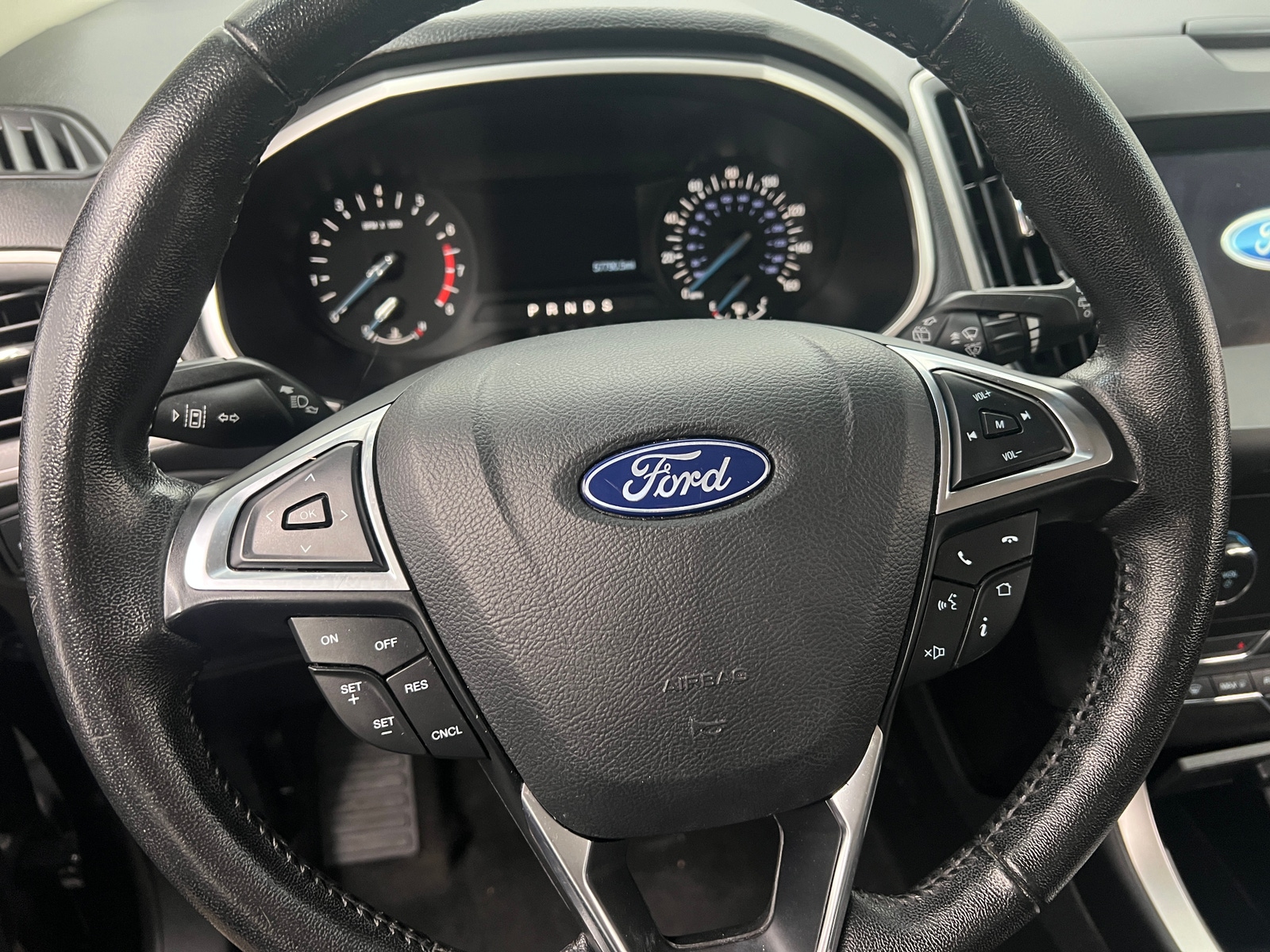 Thumbnail: 2019 Ford Edge - 5