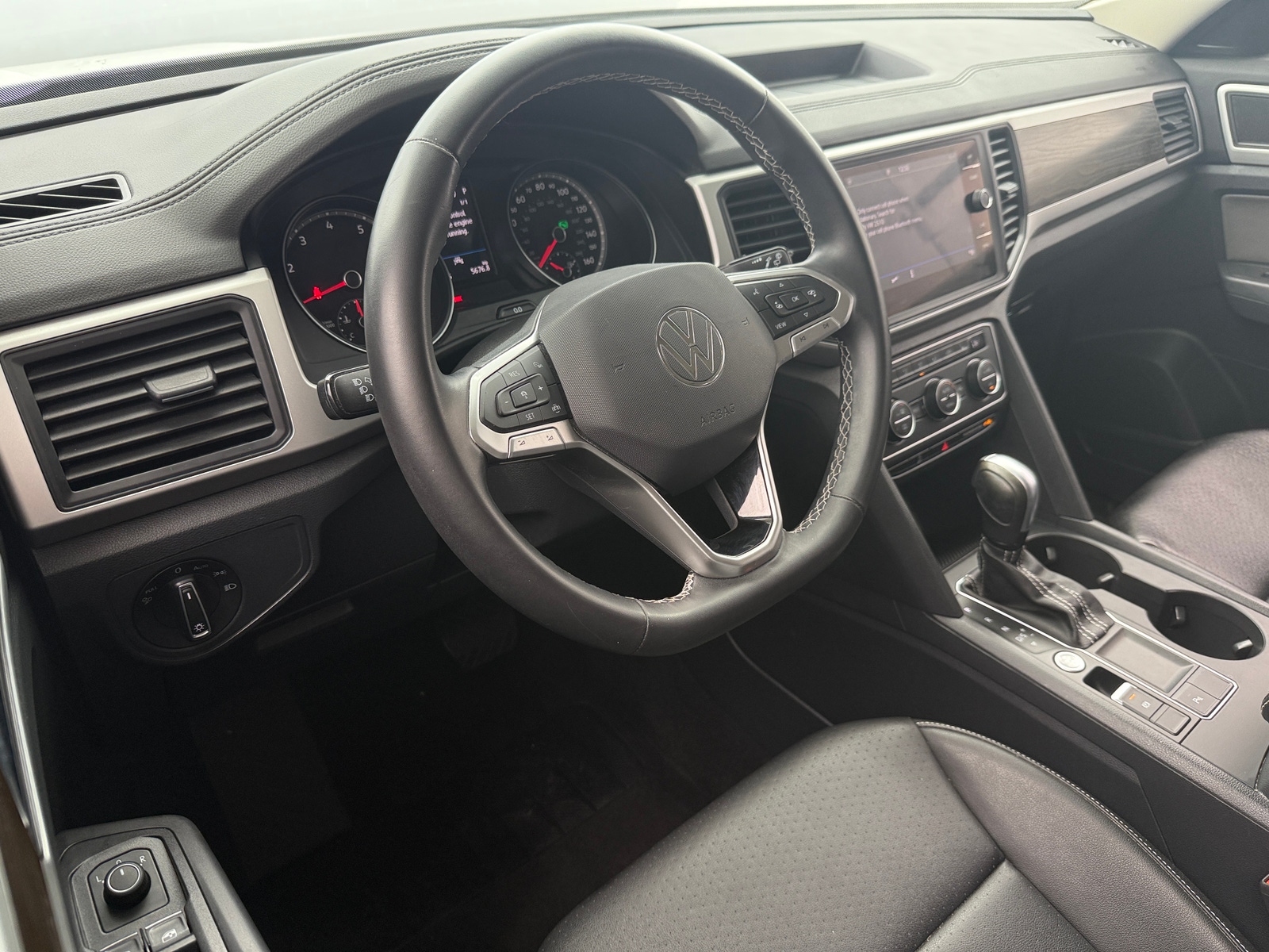 Thumbnail: 2021 Volkswagen Atlas - 2