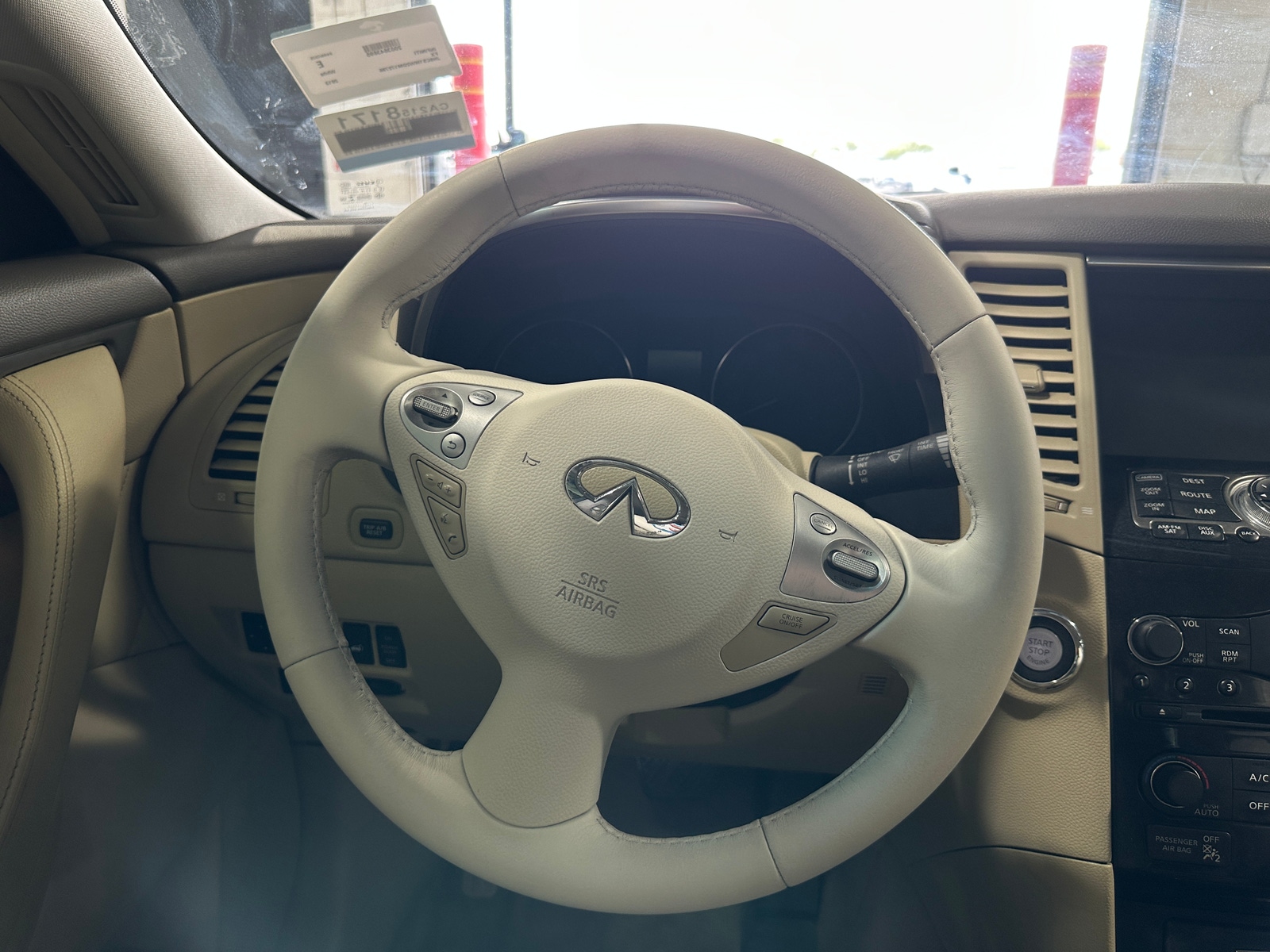 Thumbnail: 2013 INFINITI FX37 - 4