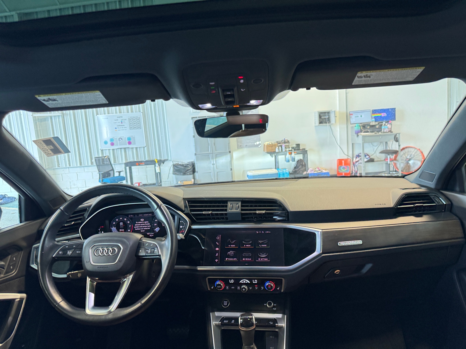 Thumbnail: 2022 Audi Q3 - 2