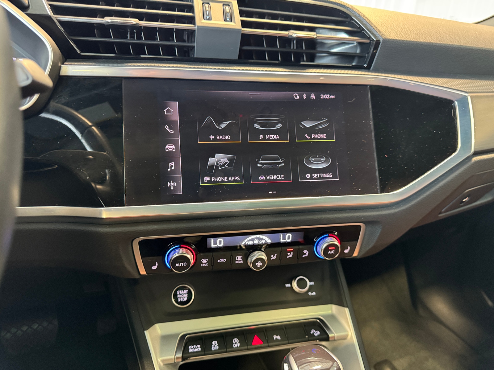 Thumbnail: 2022 Audi Q3 - 3