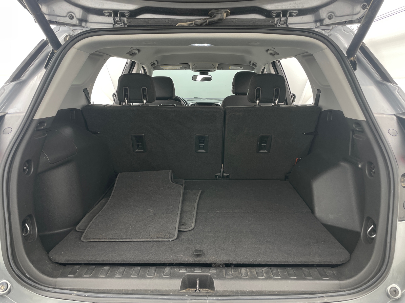 Thumbnail: 2020 GMC Terrain - 7