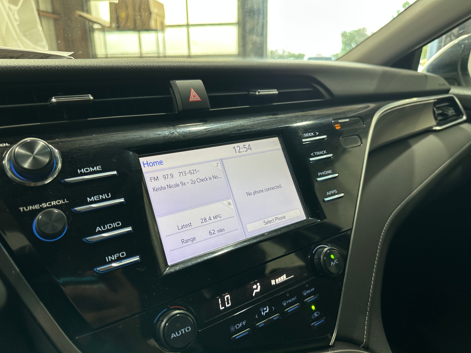 Thumbnail: 2018 Toyota Camry - 3