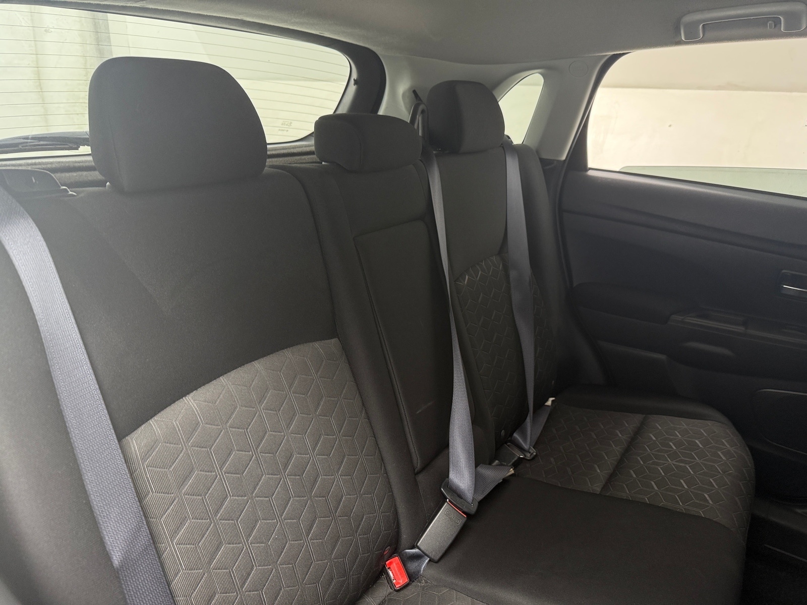 Thumbnail: 2021 Mitsubishi Outlander Sport - 6