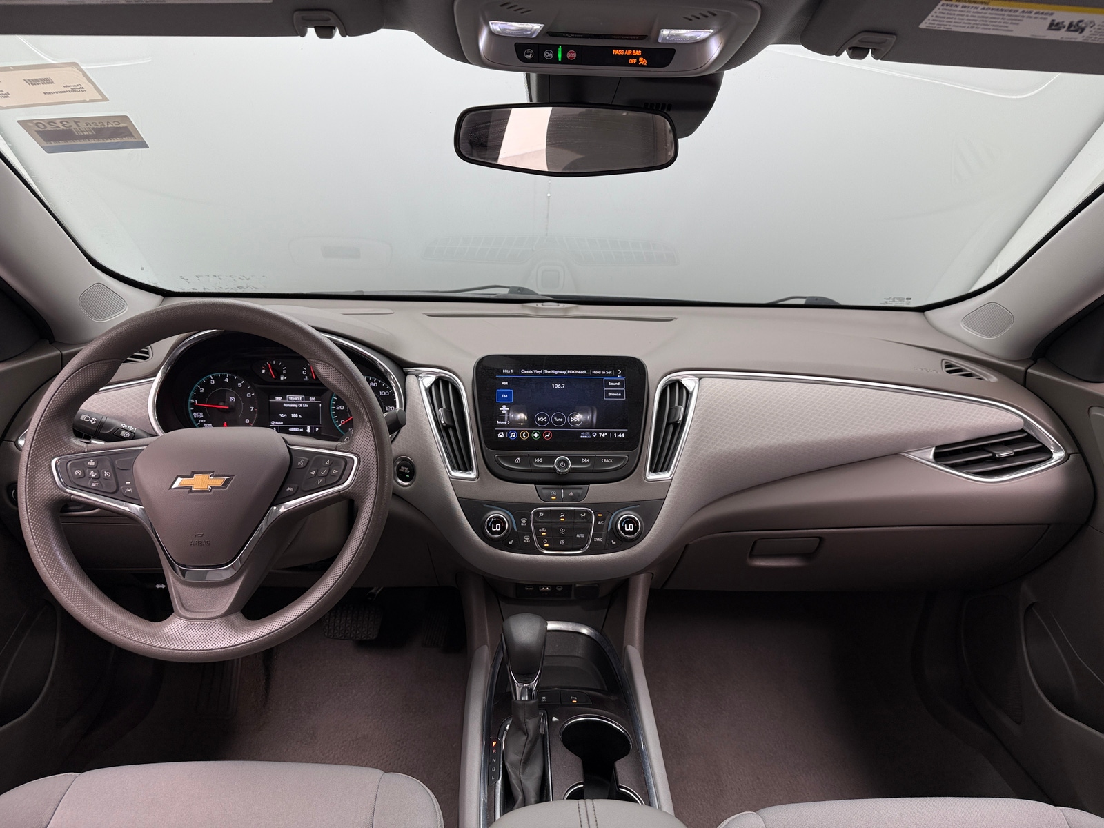 Thumbnail: 2021 Chevrolet Malibu - 3