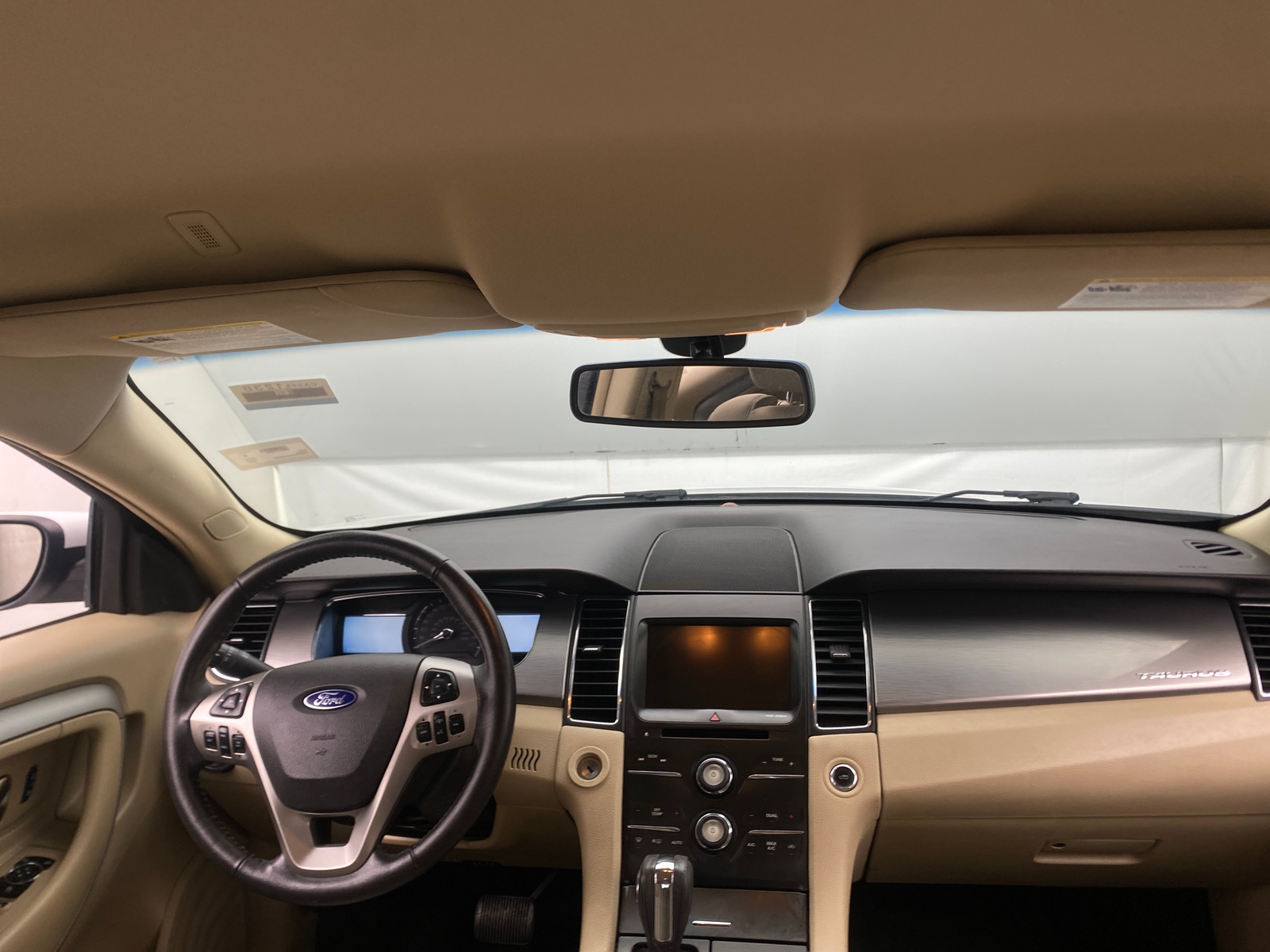 Thumbnail: 2014 Ford Taurus - 3