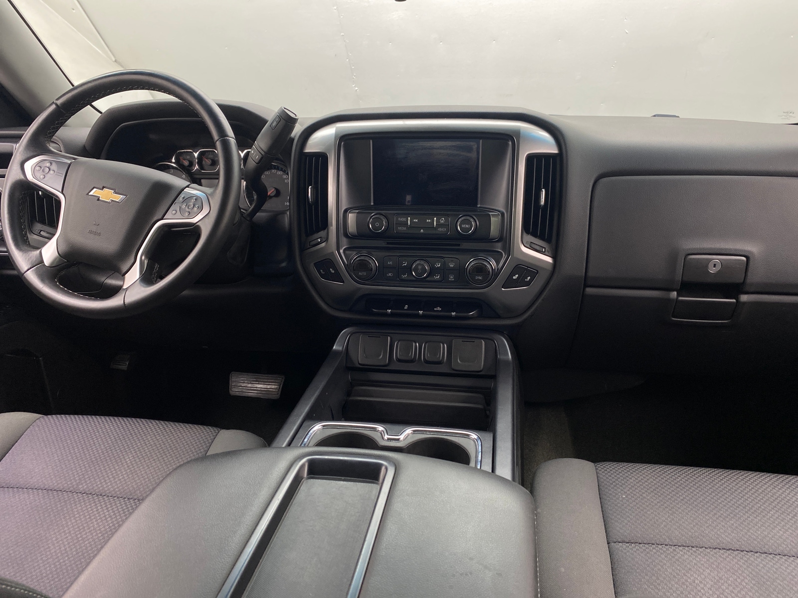 Thumbnail: 2015 Chevrolet Silverado 1500 - 3