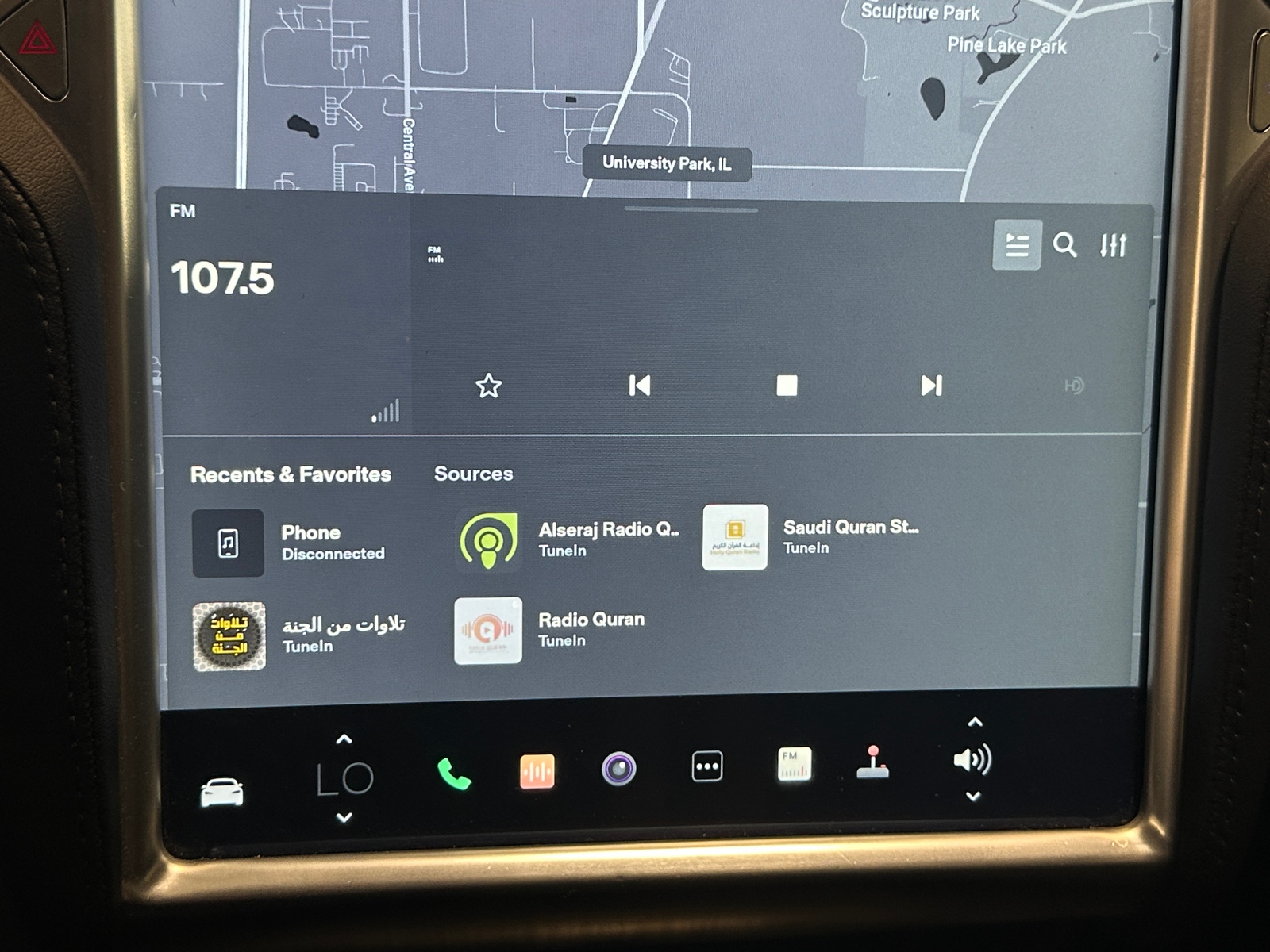 Thumbnail: 2014 Tesla Model S - 3