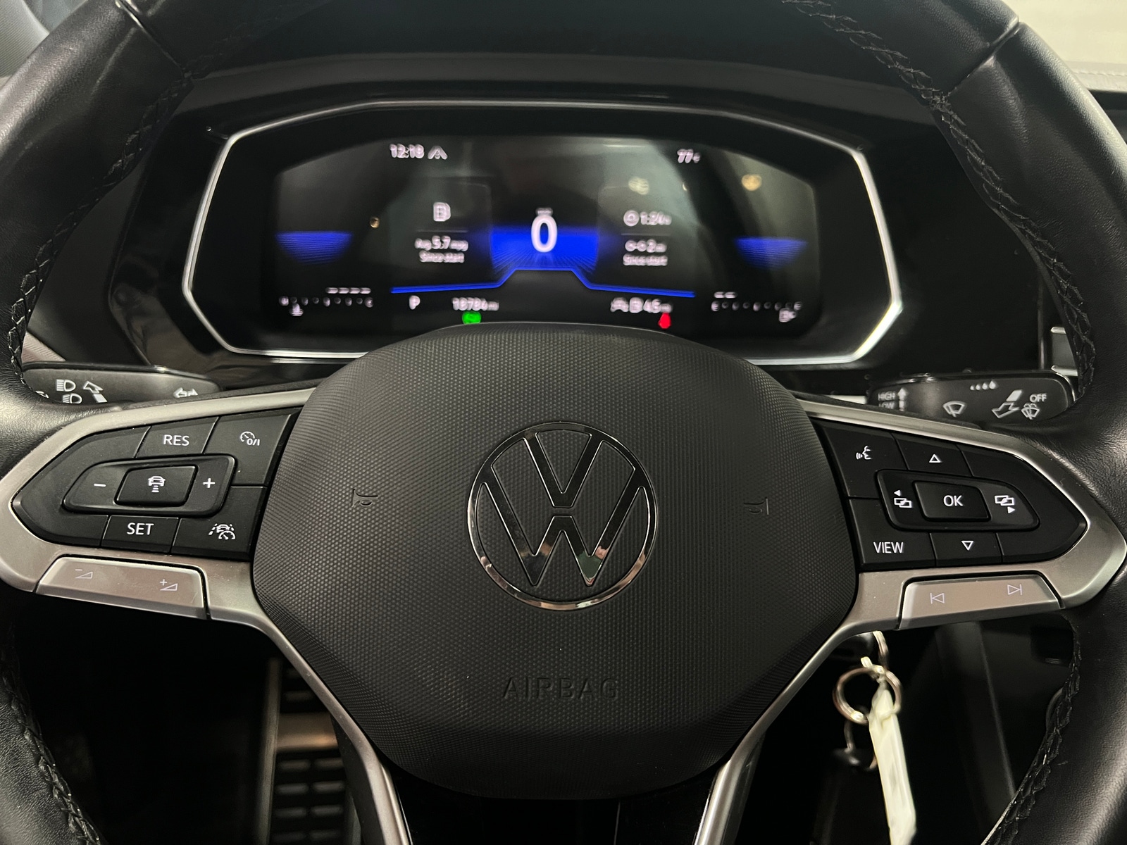 Thumbnail: 2023 Volkswagen Jetta - 5