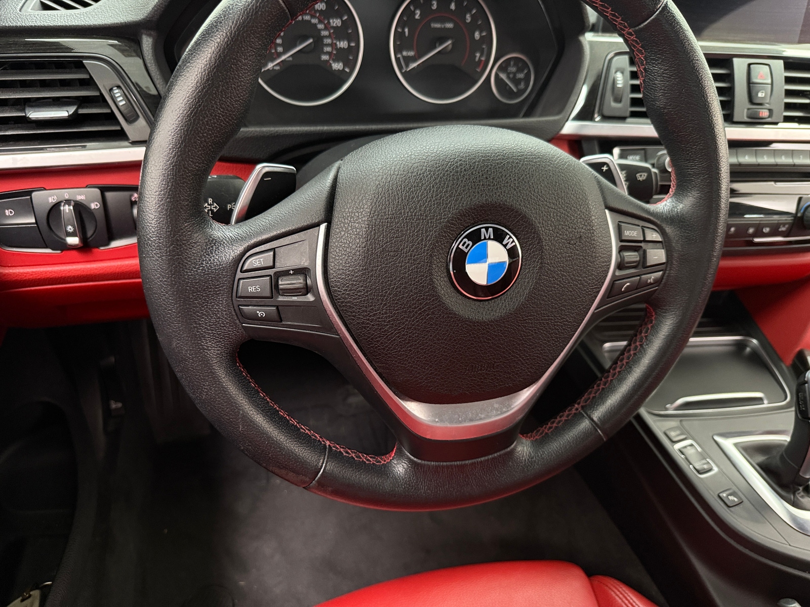 Thumbnail: 2016 BMW 4 Series - 3