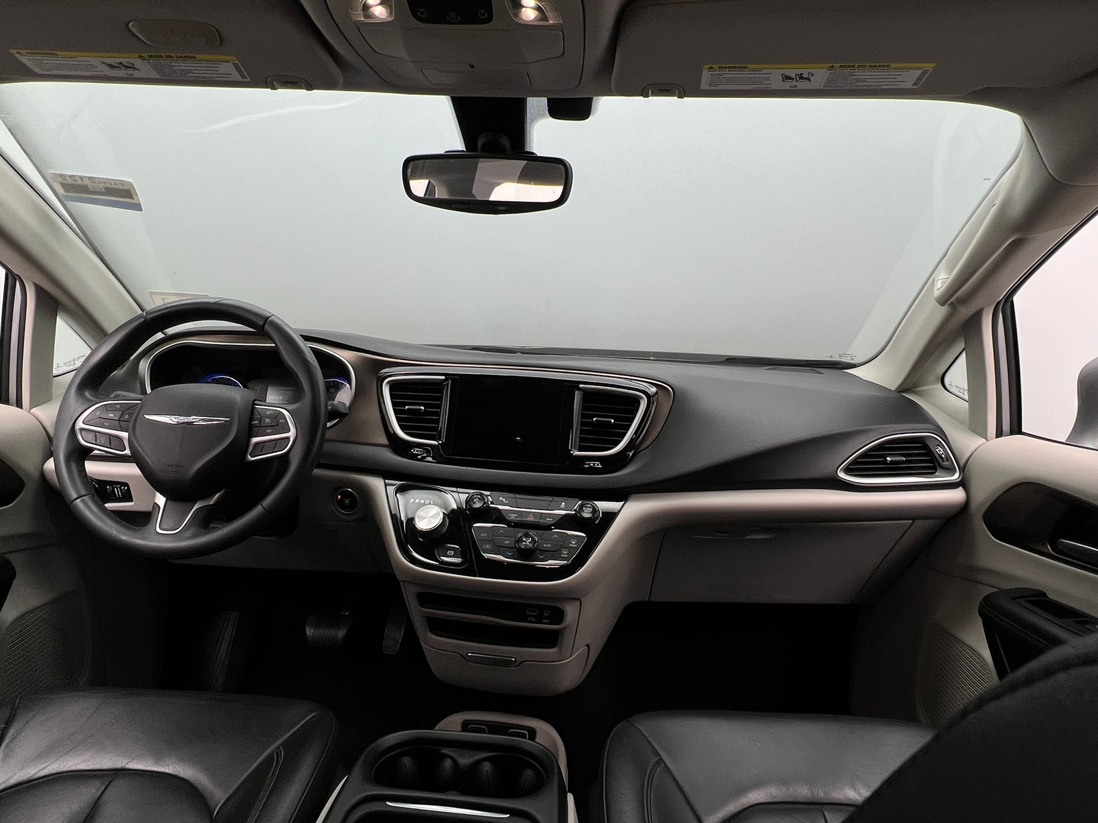 Thumbnail: 2017 Chrysler Pacifica - 2