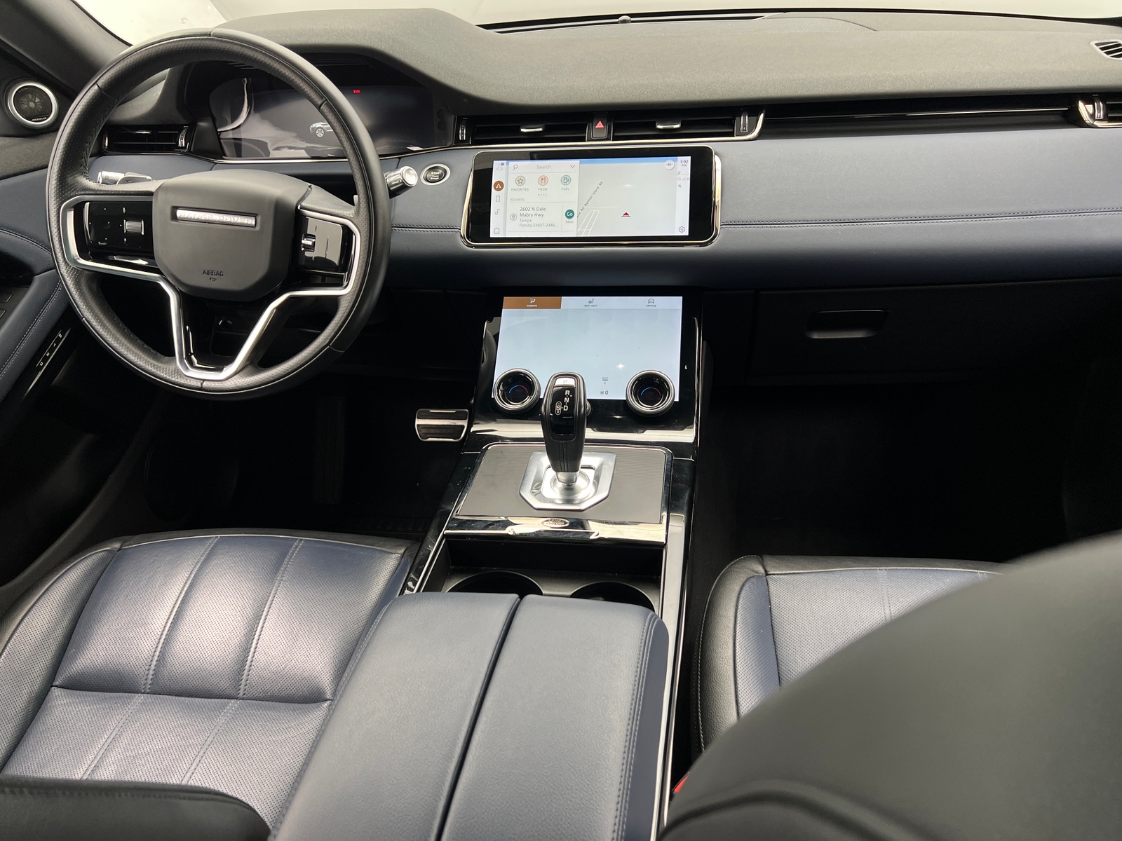 Thumbnail: 2021 Land Rover Range Rover Evoque - 2
