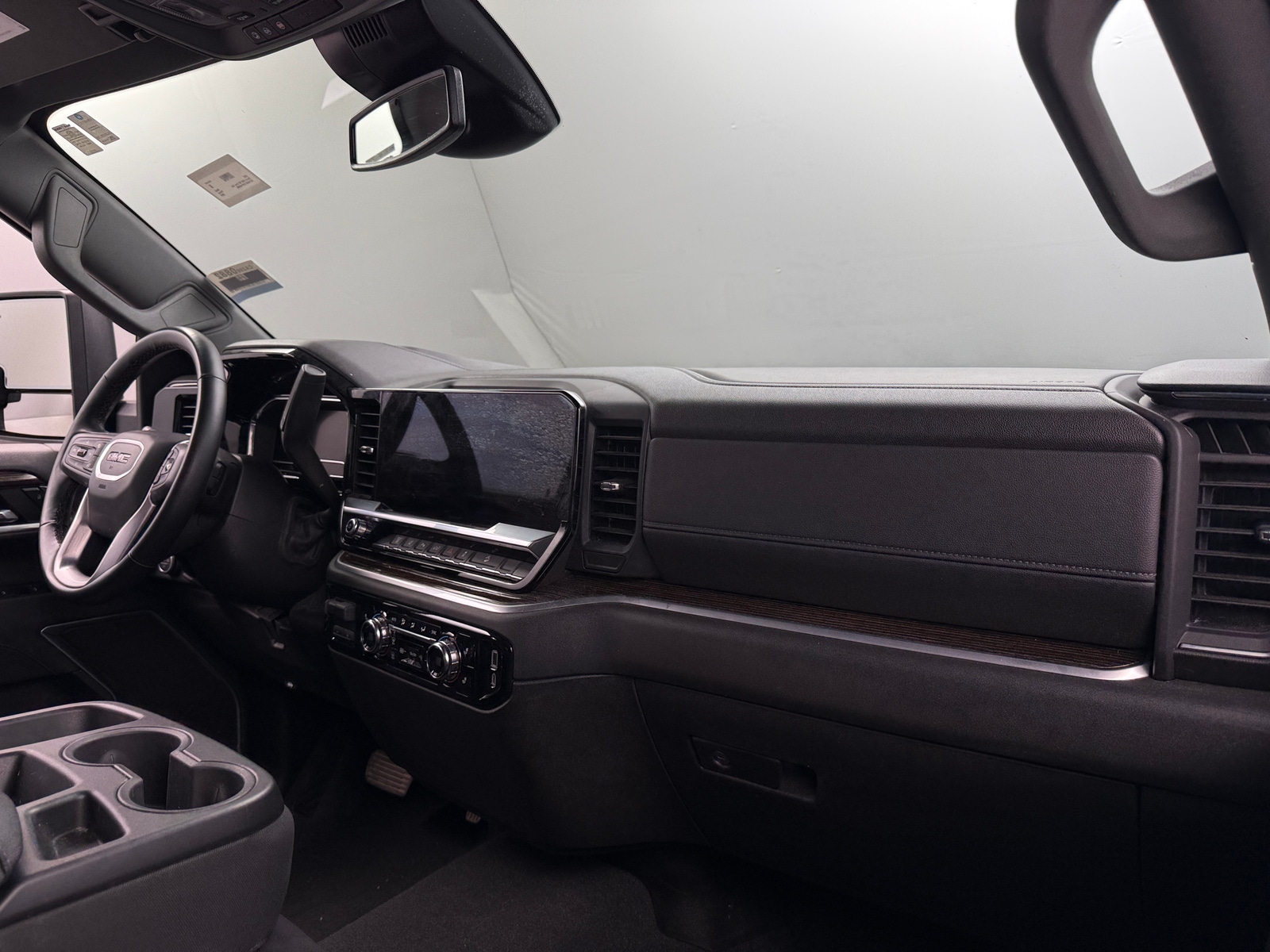 Thumbnail: 2024 GMC Sierra 2500 - 3