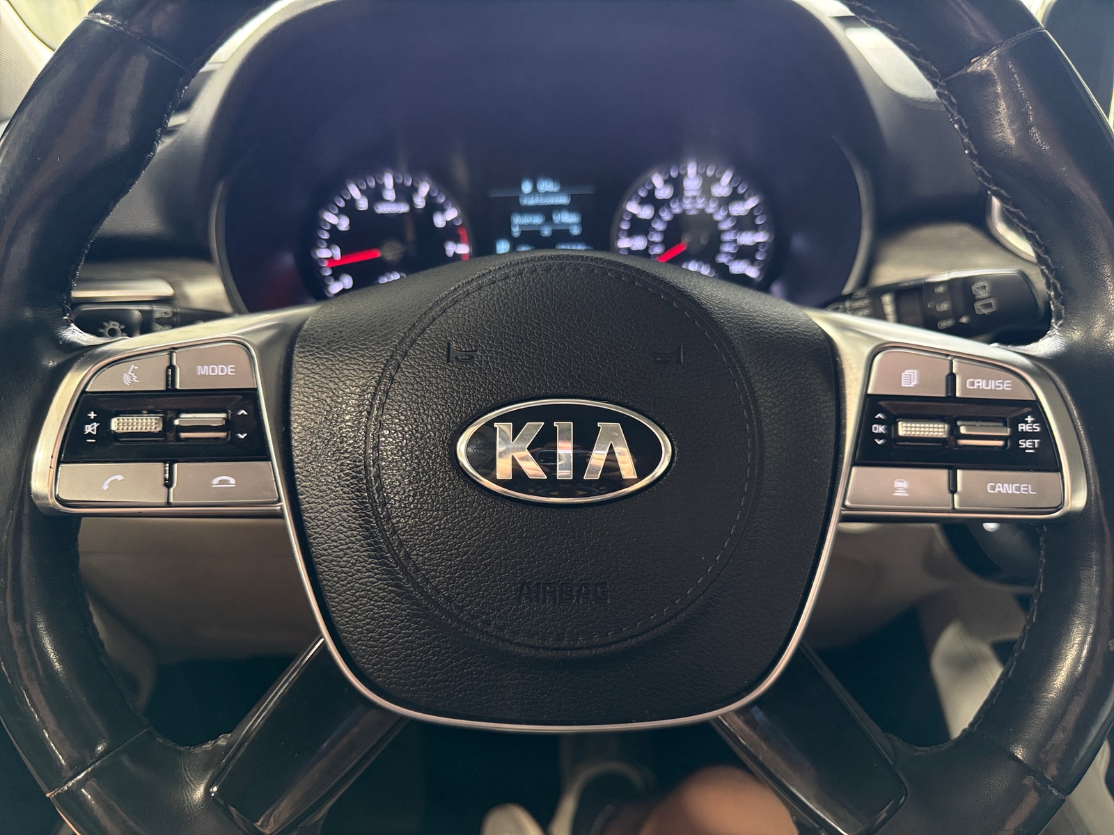 Thumbnail: 2020 Kia Telluride - 4