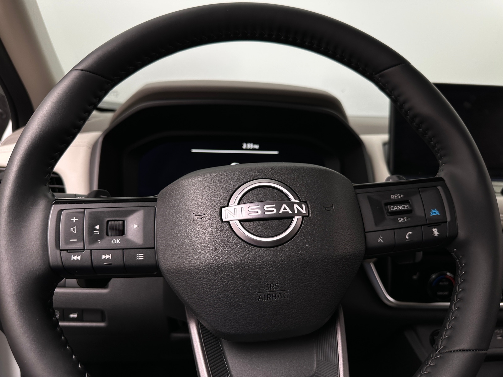 Thumbnail: 2025 Nissan Rogue - 4
