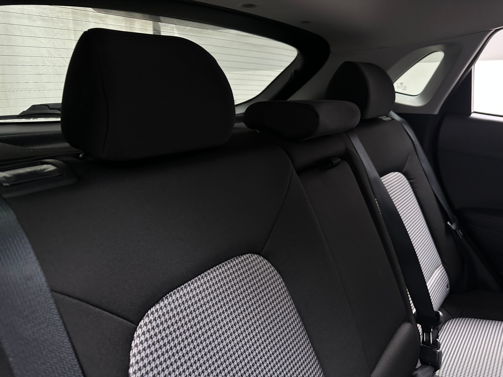 Thumbnail: 2020 Hyundai Kona - 6