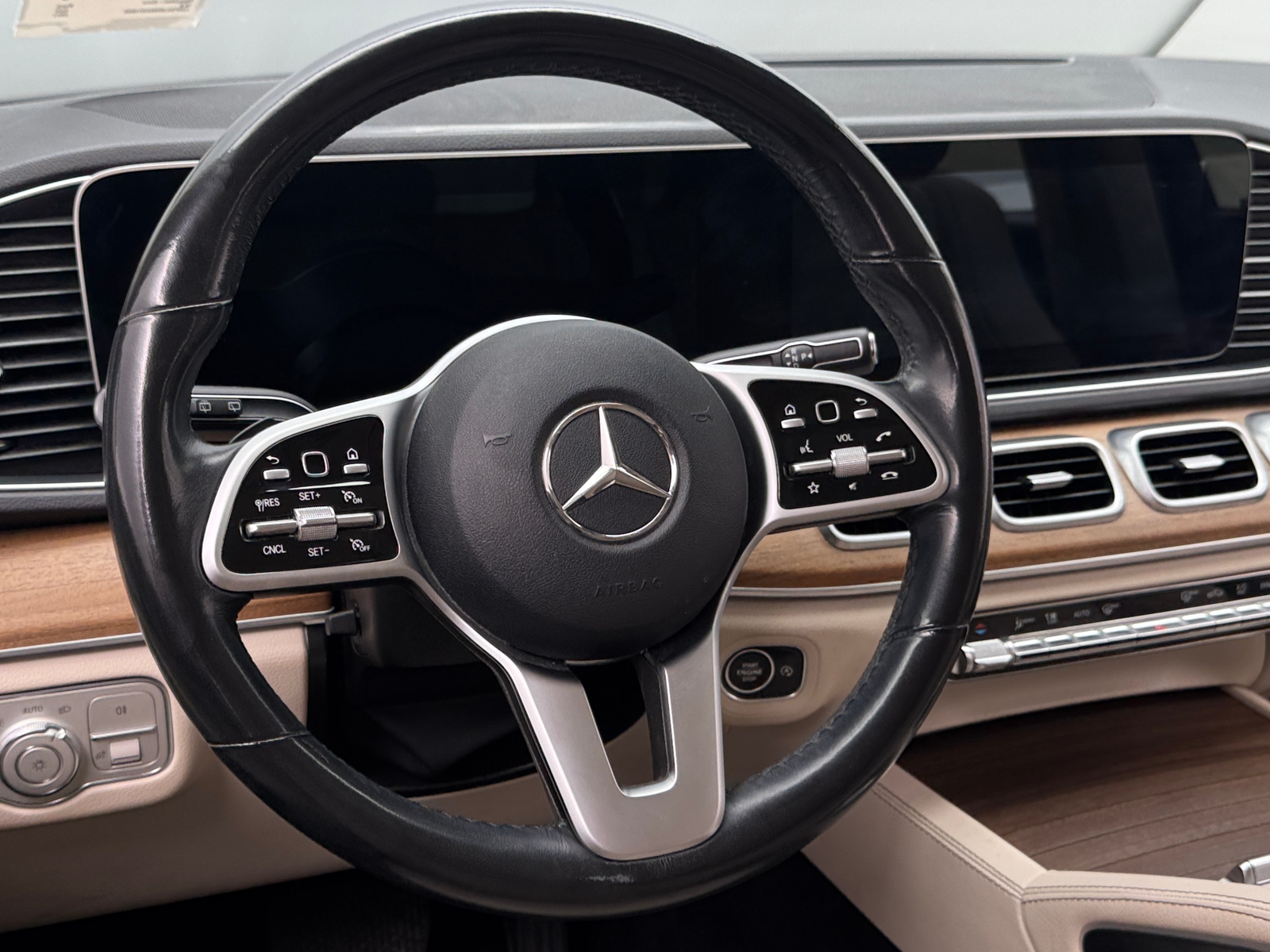 Thumbnail: 2021 Mercedes-Benz GLE - 4