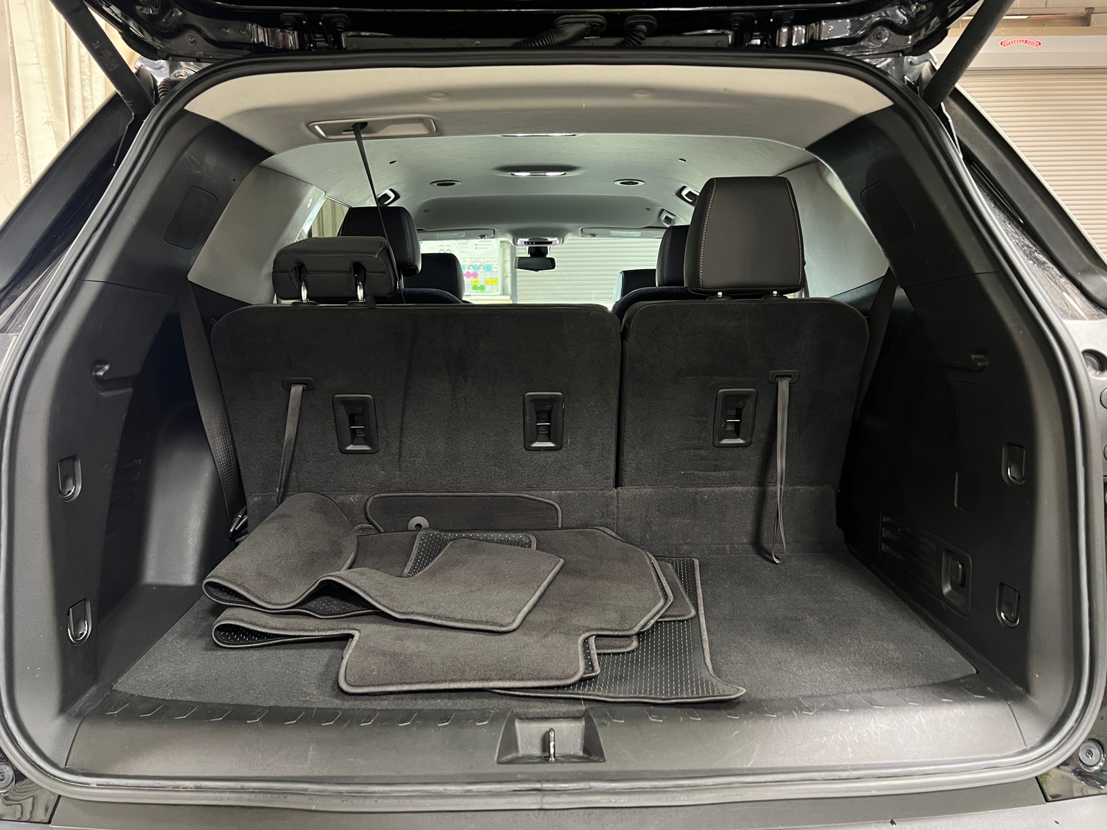 Thumbnail: 2021 Chevrolet Traverse - 6