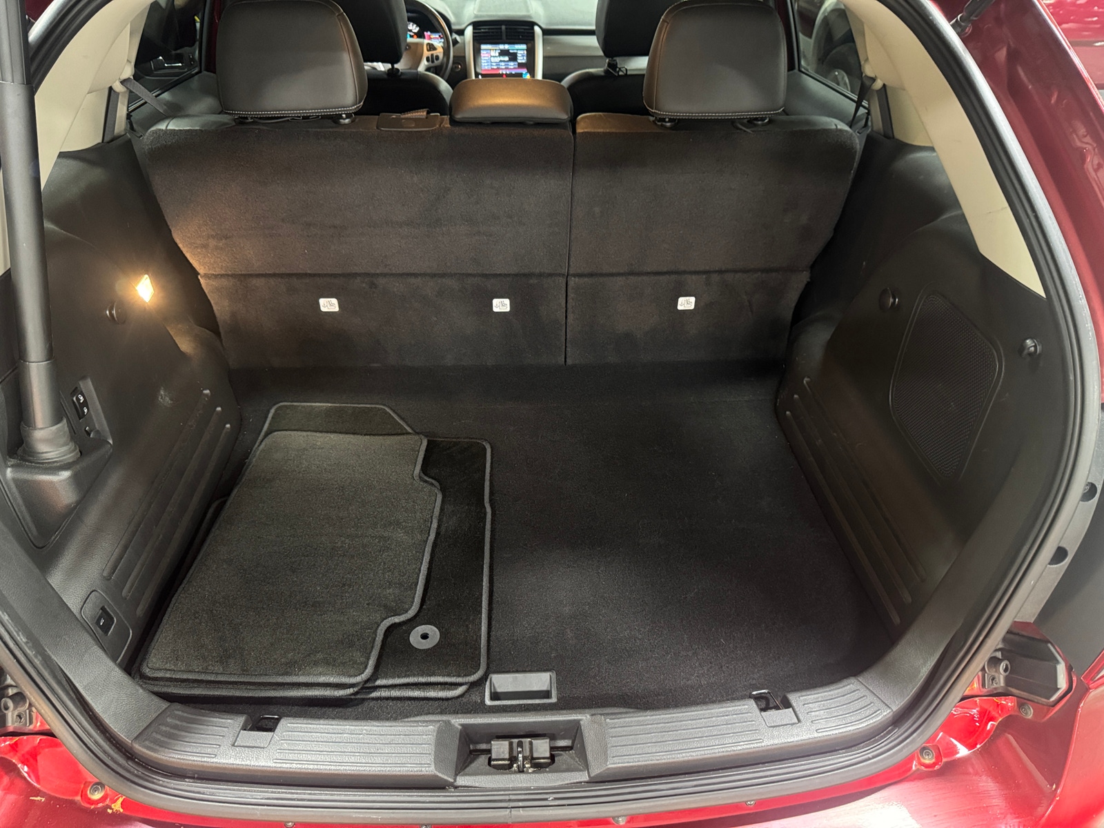 Thumbnail: 2014 Ford Edge - 6