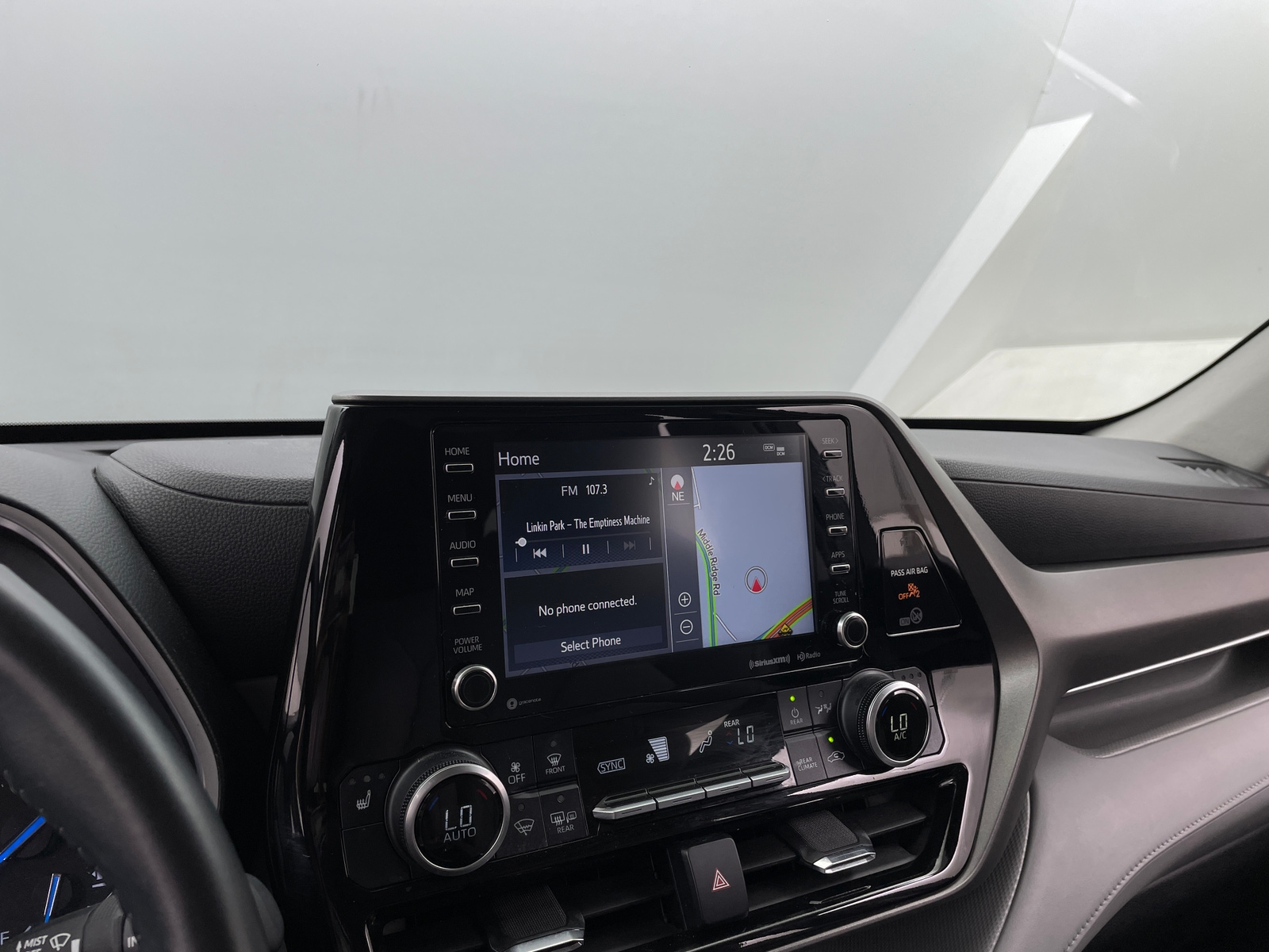 Thumbnail: 2021 Toyota Highlander - 3