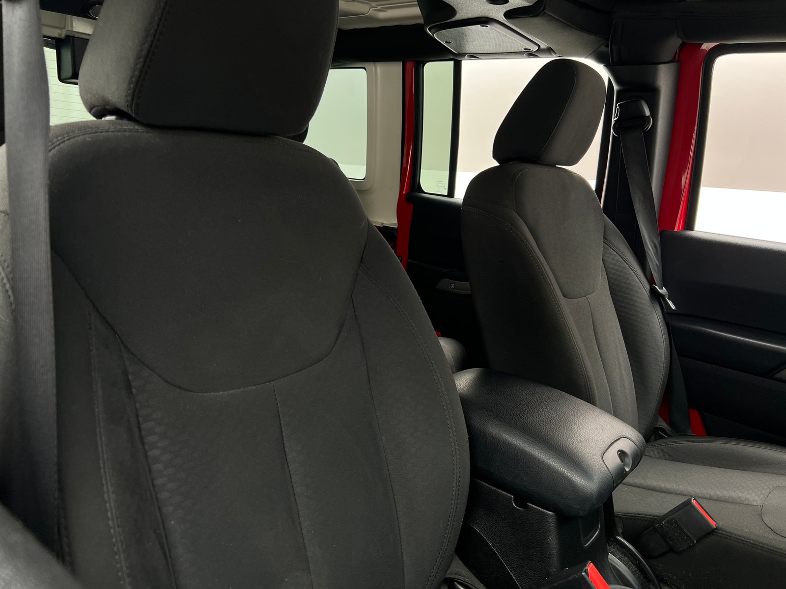 Thumbnail: 2017 Jeep Wrangler - 2