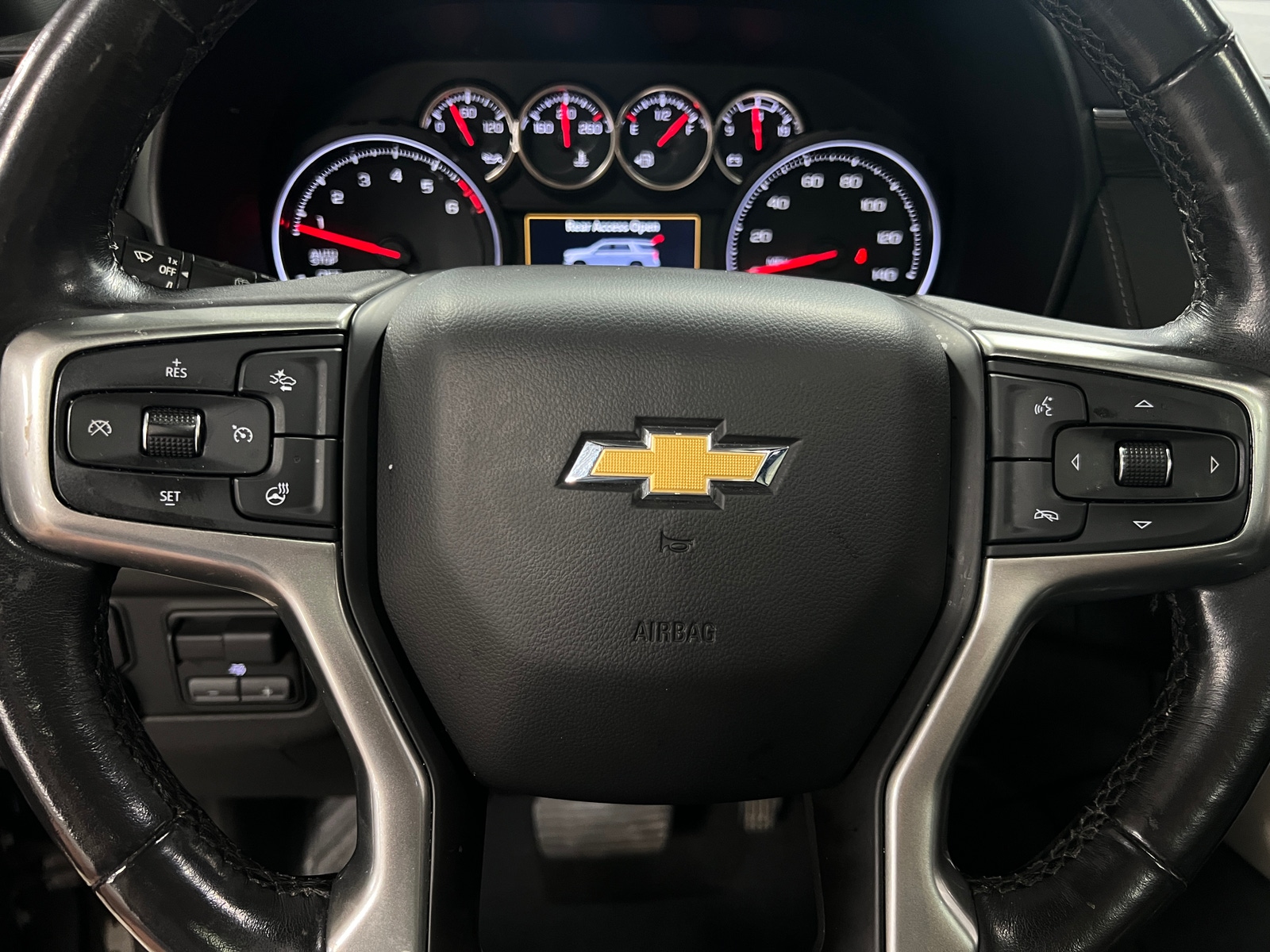 Thumbnail: 2021 Chevrolet Tahoe - 4
