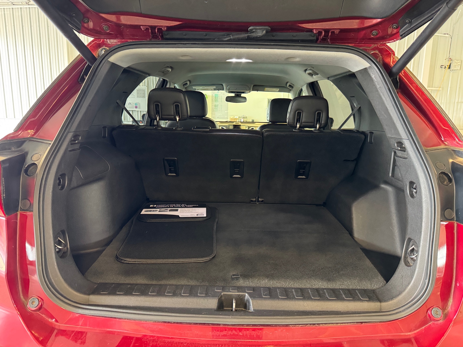 Thumbnail: 2019 Chevrolet Equinox - 6