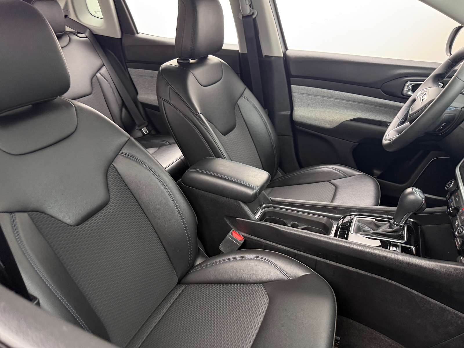 Thumbnail: 2022 Jeep Compass - 2